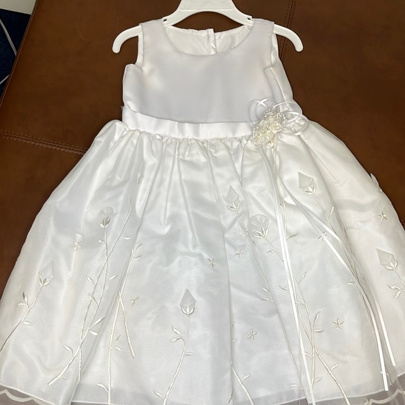 Flower girl/First Communion dress - Picture 2 of 8